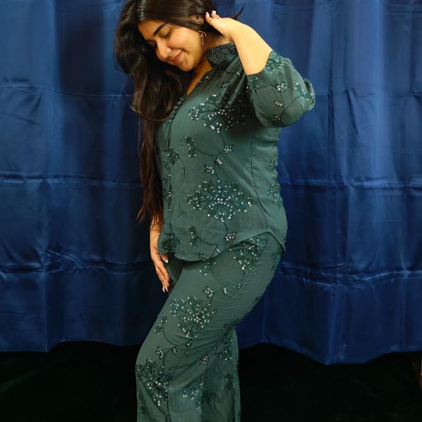 Sequin Bloom Cutout Set